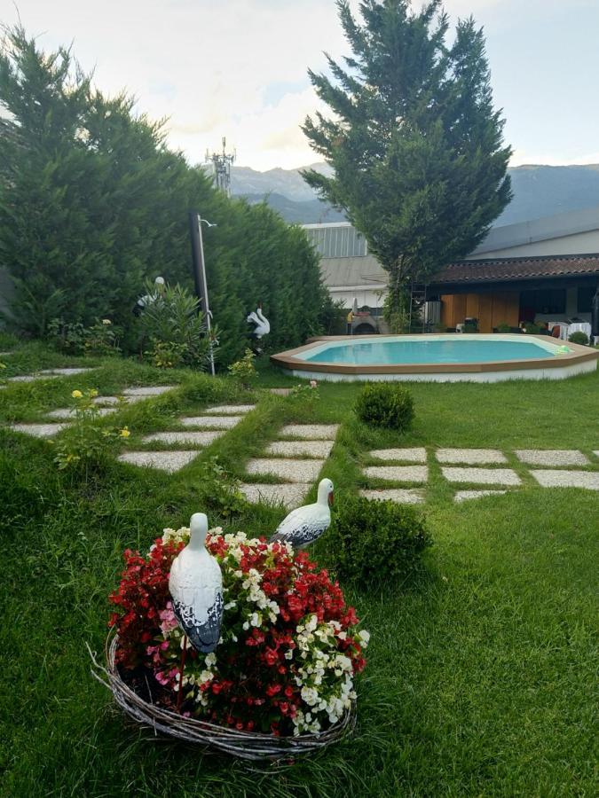 ロヴェレート Le Cicogne Bed & Breakfast エクステリア 写真